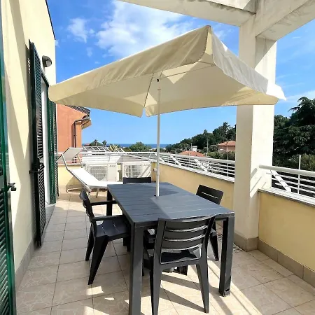 Relax Ligure 아파트 Boissano